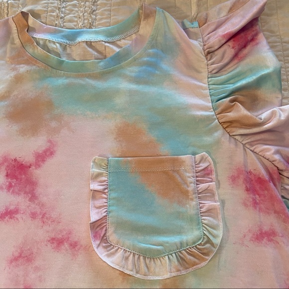 Ruffle Sleeve Top - NWOT - L - Picture 8 of 13